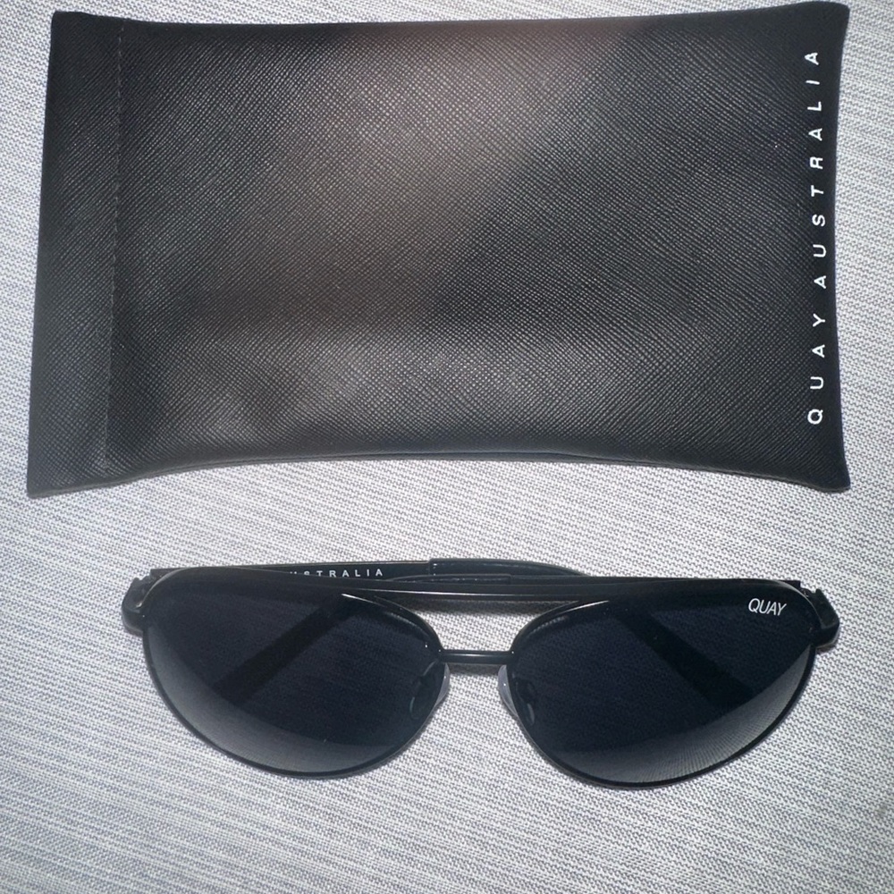Quay Australia Black Aviator Sunglasses